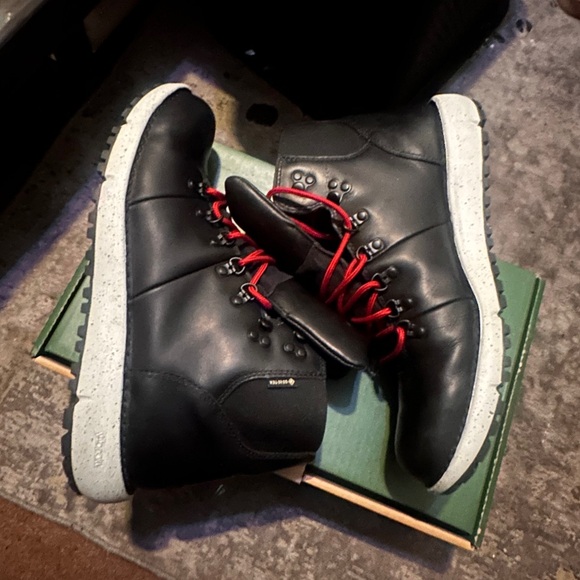 Danner Black Boots with Red Laces - Picture 1 of 6